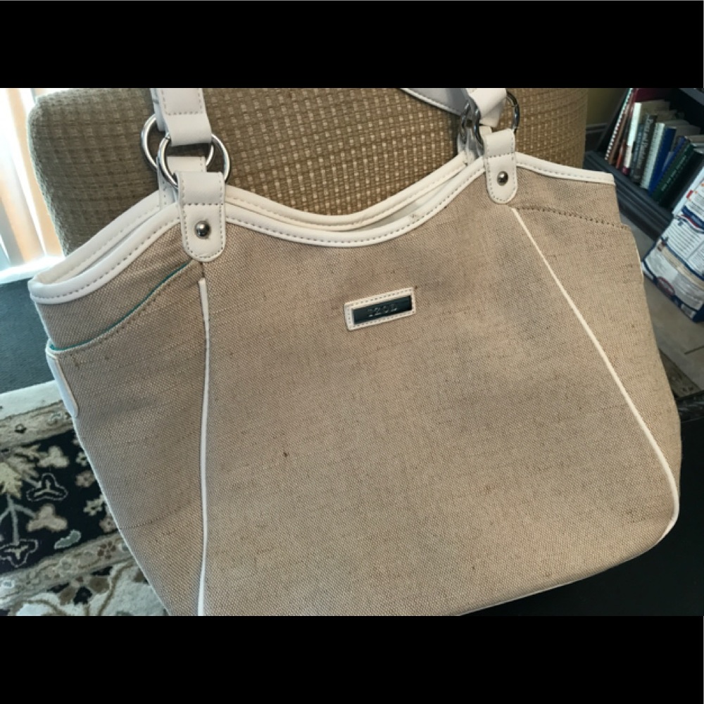 Izod purse